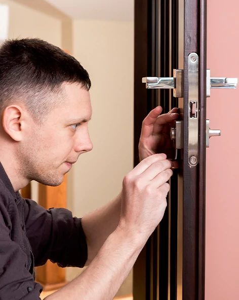 : Professional Locksmith For Commercial And Residential Locksmith Services in Hermosa Beach, CA