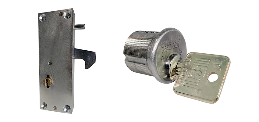 RR Fence Gates Brink Locks Repair in Hermosa Beach, California